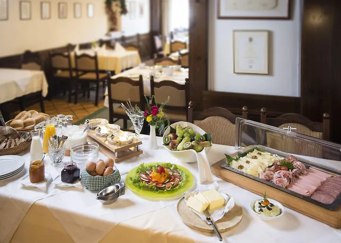 齐格弗里德格鲁伯酒店 Hartmannsdorf